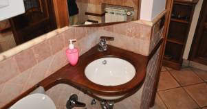 Piano bagno lavamani in legno